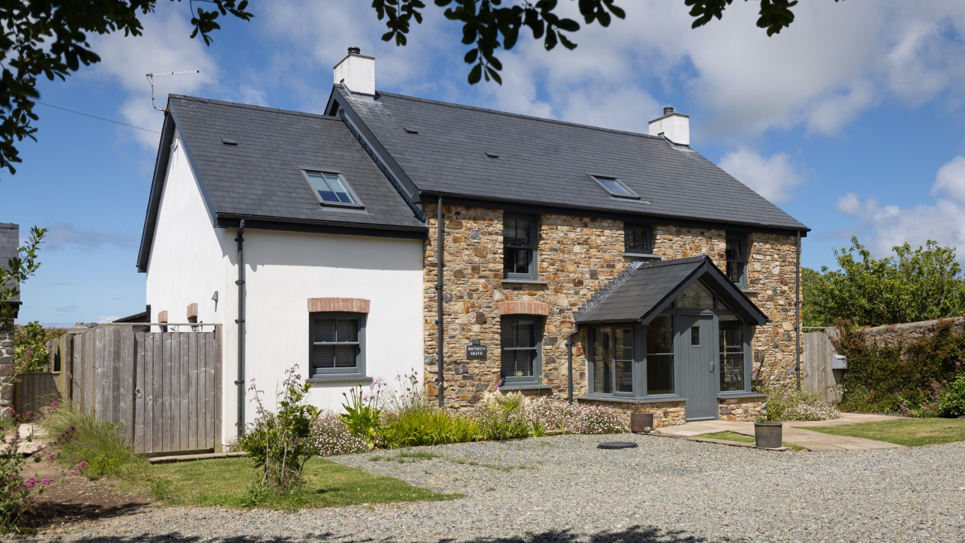 ty-olive-stdavids-parking