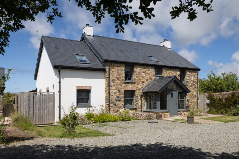 ty-olive-stdavids-parking