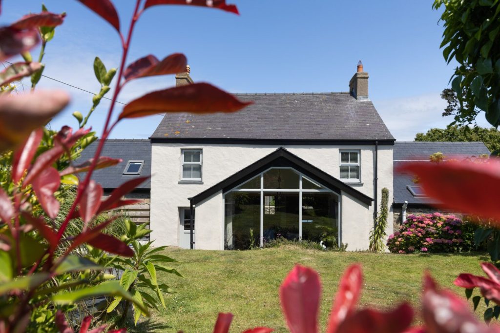 Farmhouse Retreat St Davids Exterior And Garden 3