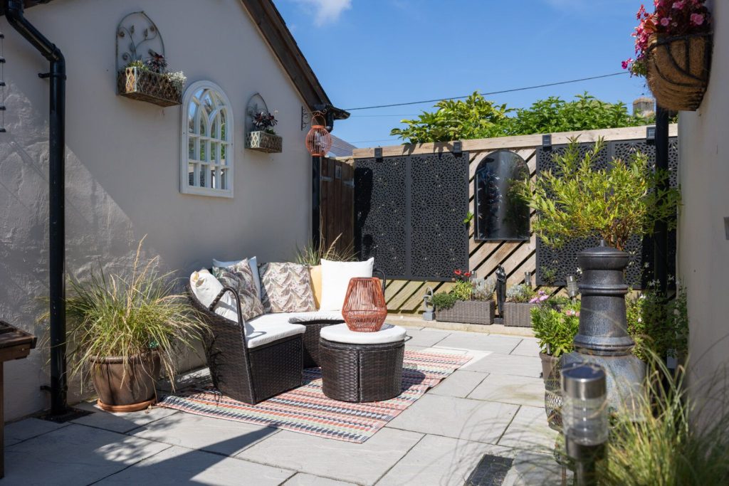 Ty Cosy St Davids Patio