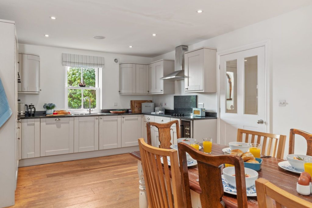 Boathouse Cottage Solva Kitchen 3