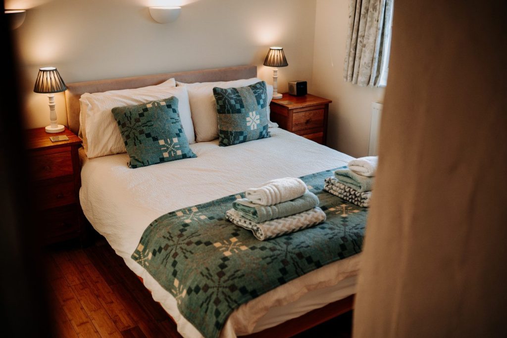 Bwthyn Dowrog St Davids Kingsize Bedroom