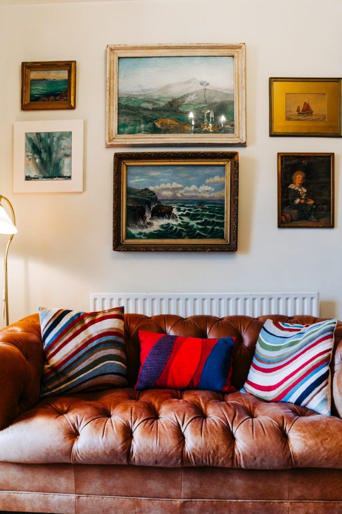 Captains House St Davids Lounge