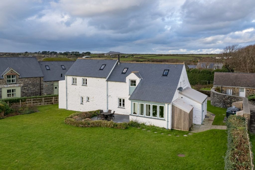 Carreg Wen Solva Rear Exterior