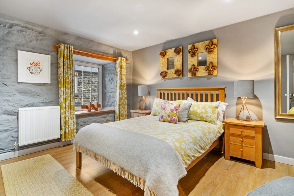 Gallery House St Davids Double Bedroom