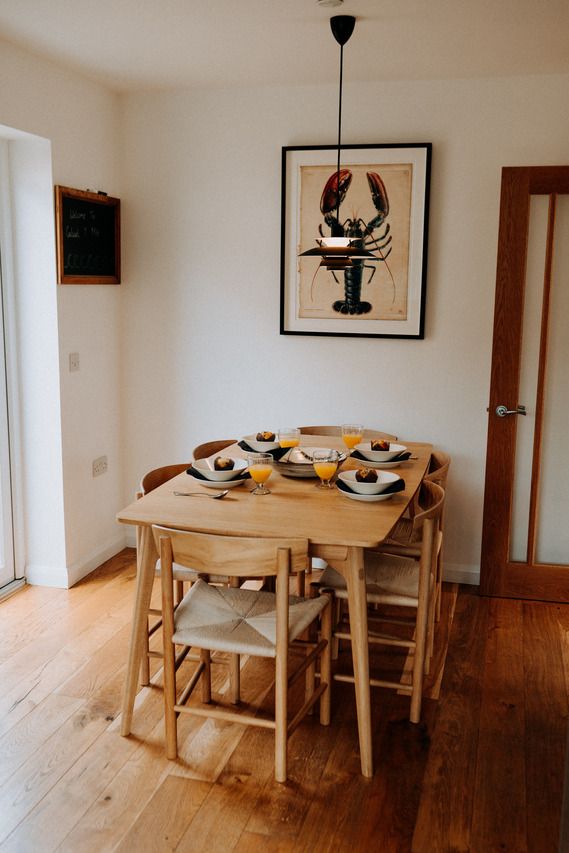 Galwad  Y Mor St Davids Dining Table