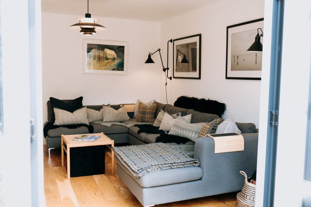 Galwad  Y Mor St Davids Lounge 2