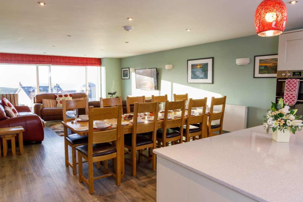 Harmon Vale Solva Dining Area