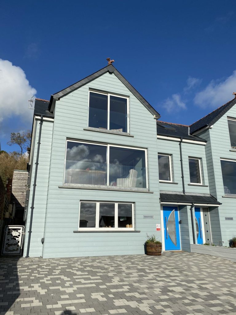Harmon Vale Solva Exterior