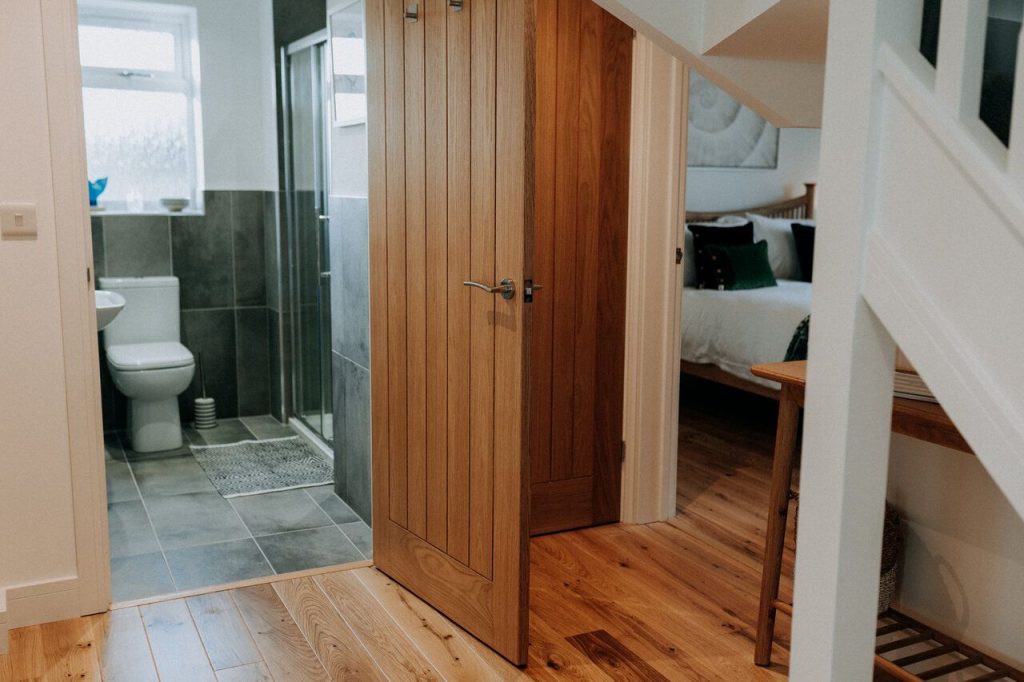 Y Mor St Davids Ground Floor Bathroom 