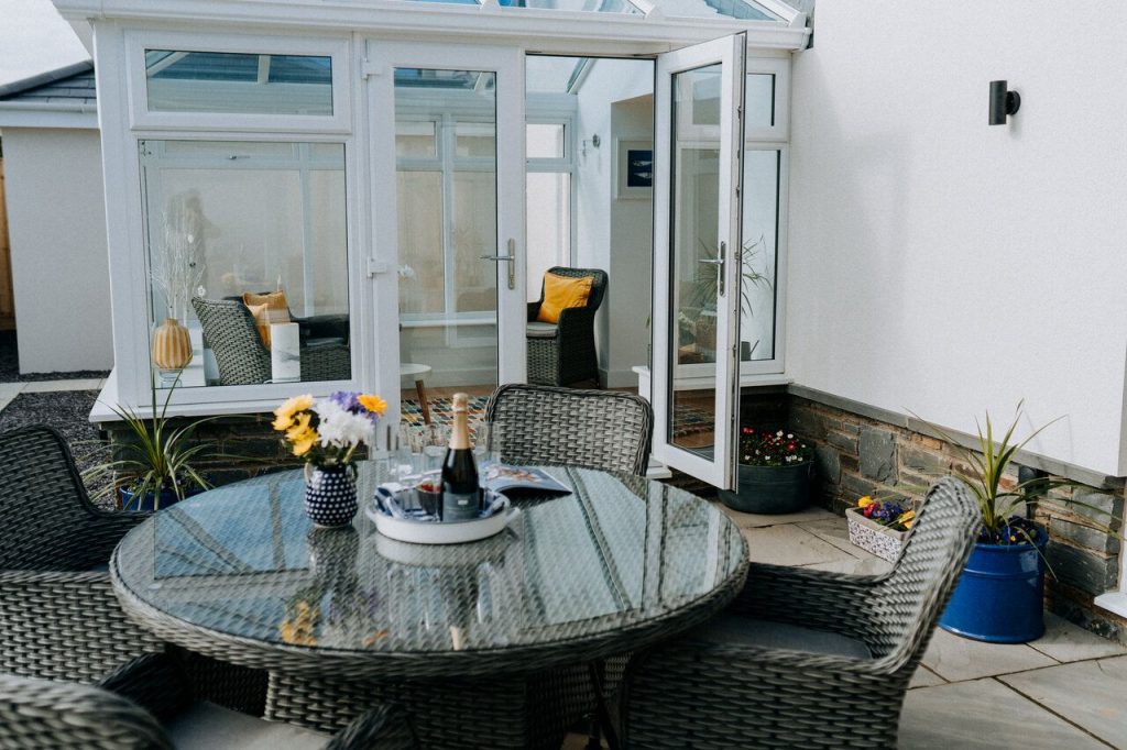 Y Mor St Davids Patio Area 