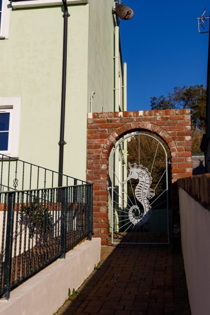 Y Bwlch Solva Gateway 