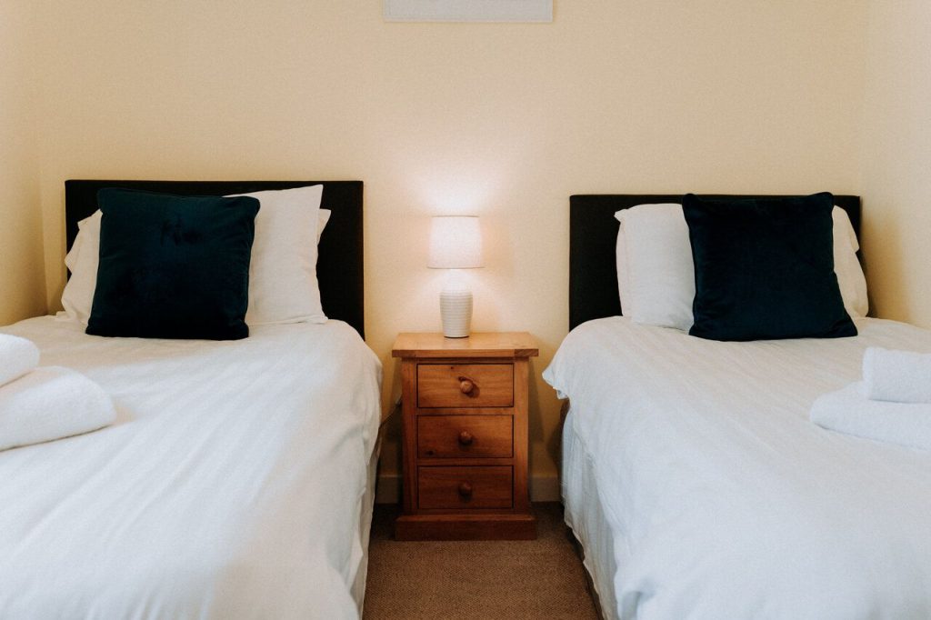 Y Bwlch Solva Twin Bedroom 1