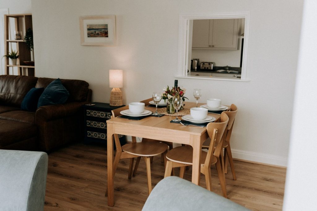 Headlands St Davids Dining Table