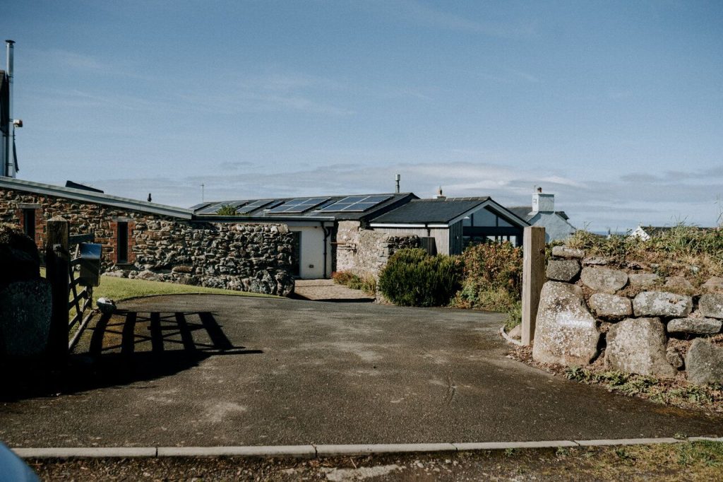 Joyful House Abereiddy Driveway