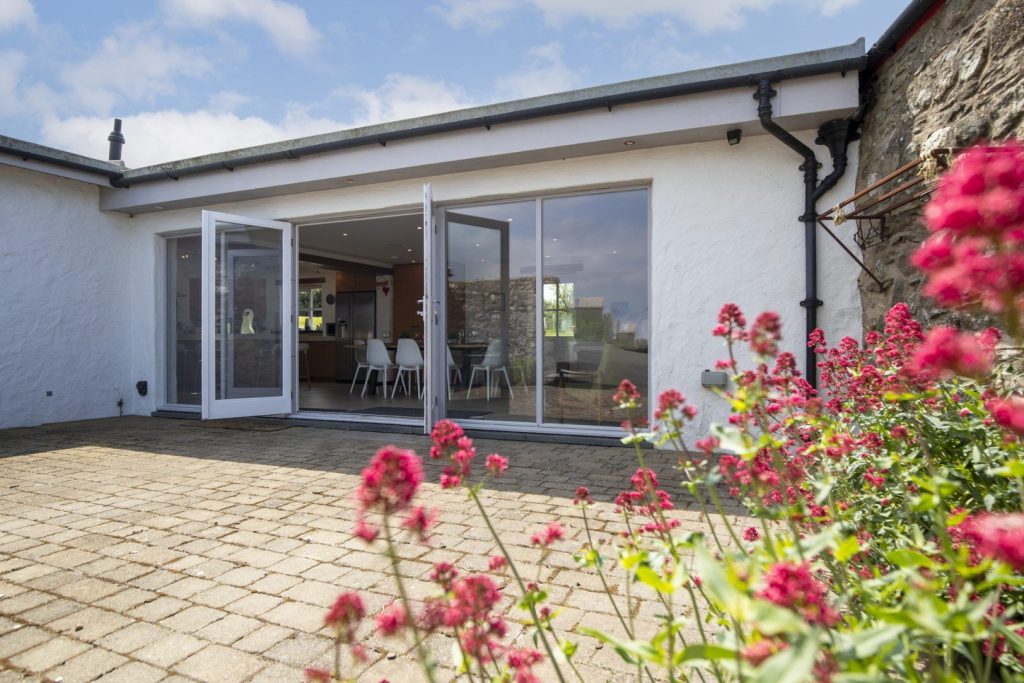 Joyful House Abereiddy Patio Area