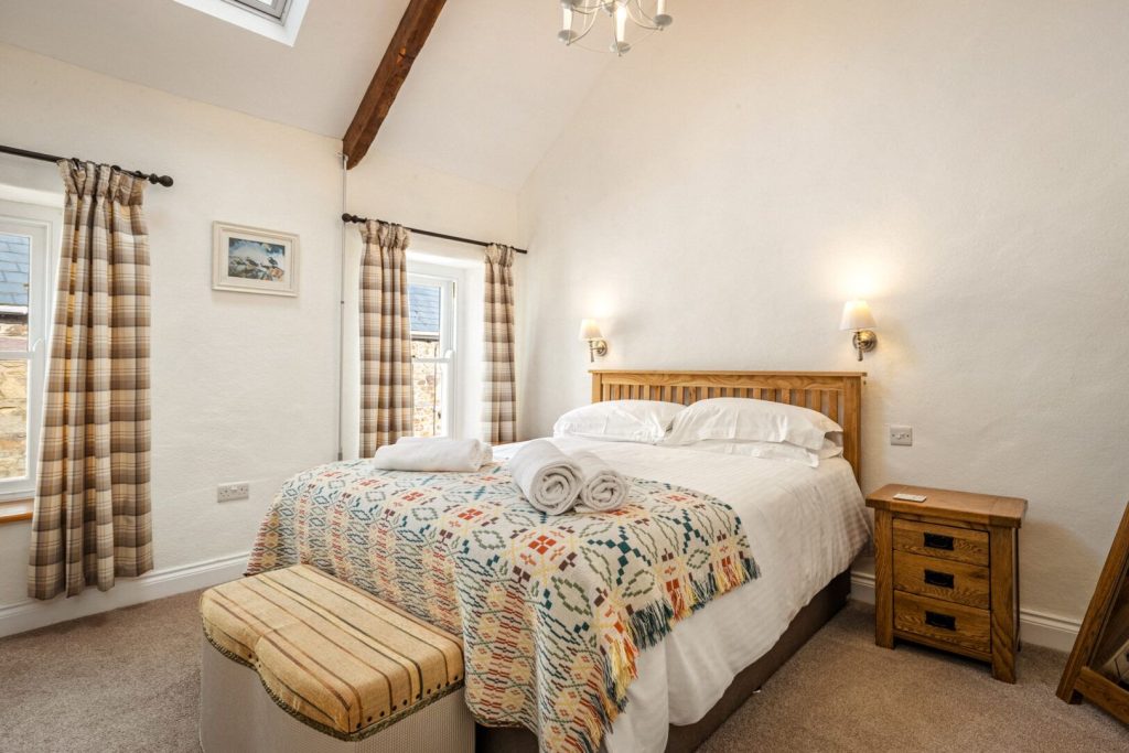 Laurel Cottage St Davids King Size Bedroom