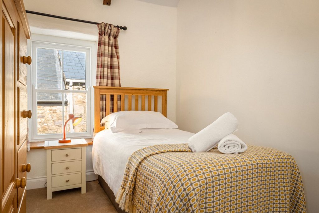 Laurel Cottage St Davids Single Bedroom