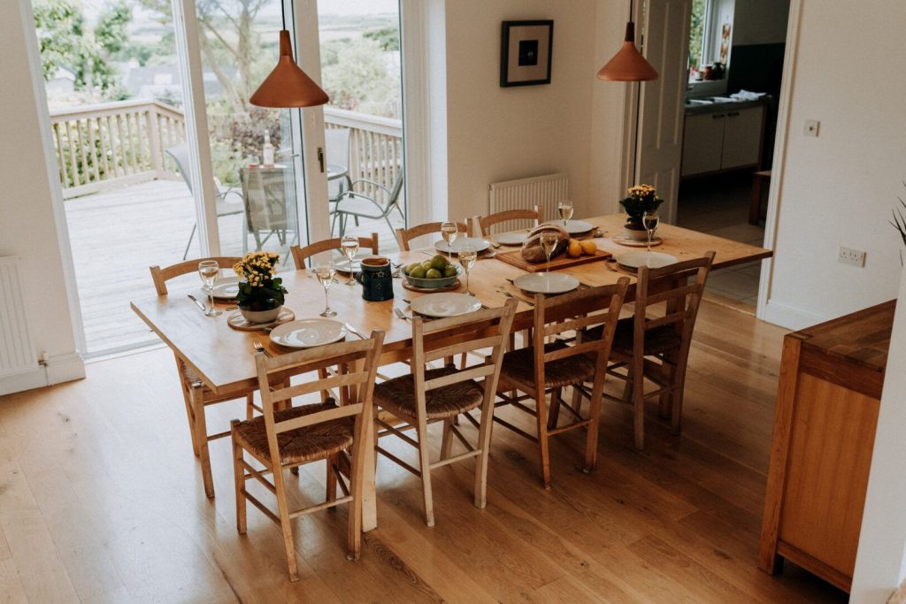 Treowen St Davids Dining Table 3