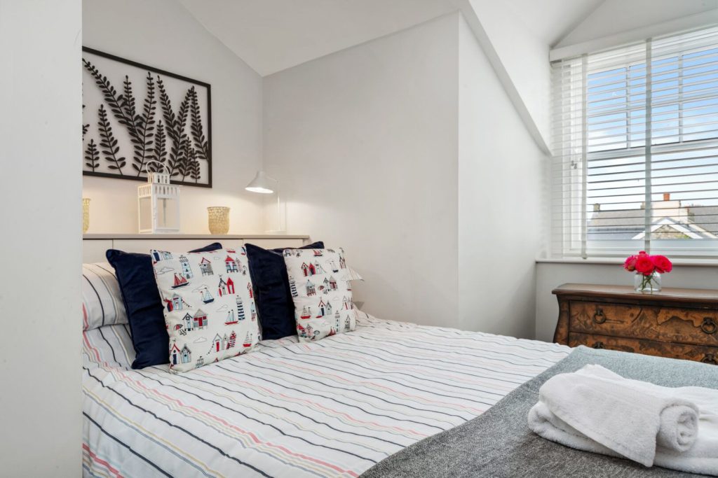 Ty Banc St Davids Single Bedroom