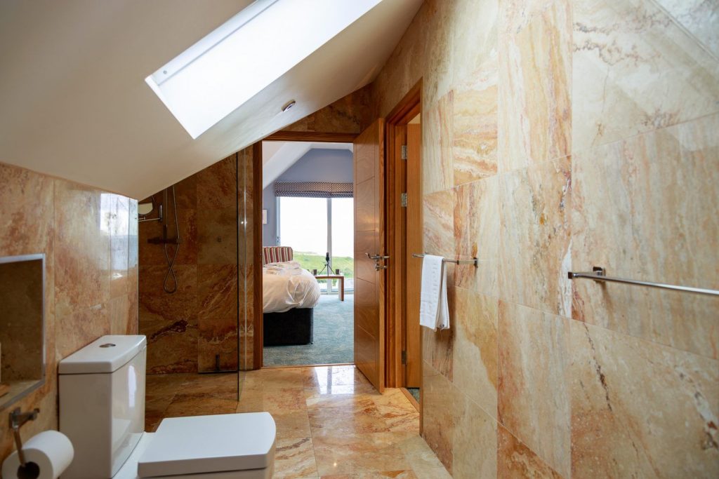 St Harmon Solva Shared Bathroom