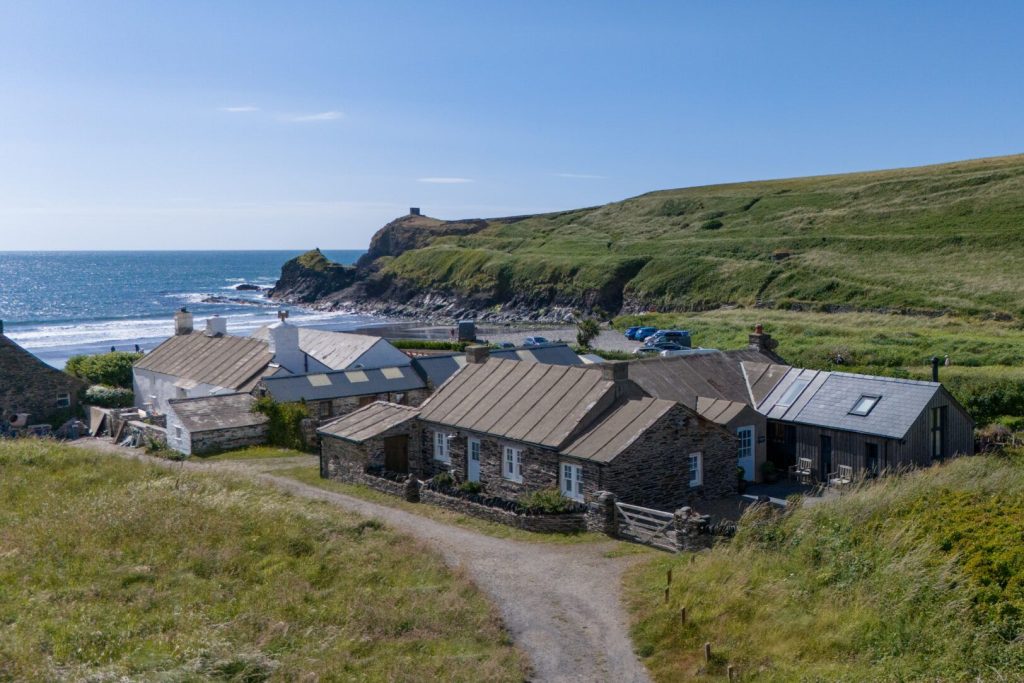 The Villa Abereiddy Exterior 2