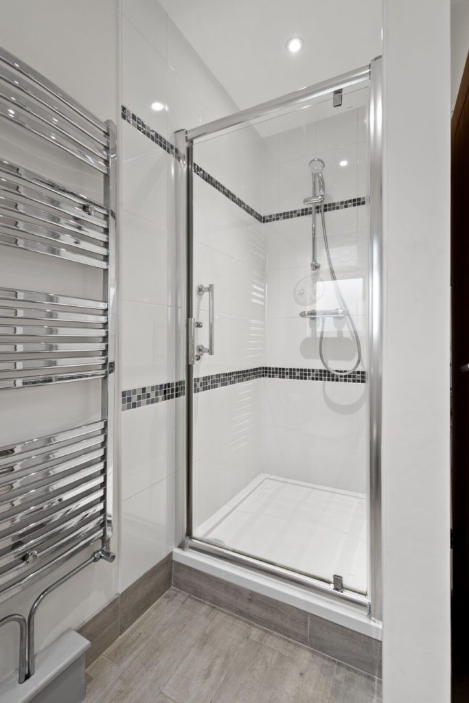 Ty haf St Davids Bathroom 2