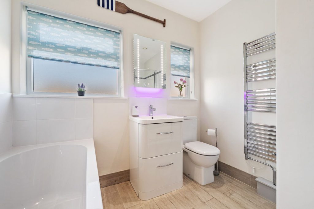 Ty haf St Davids Bathroom