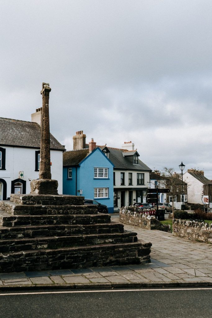 Cross Square St Davids