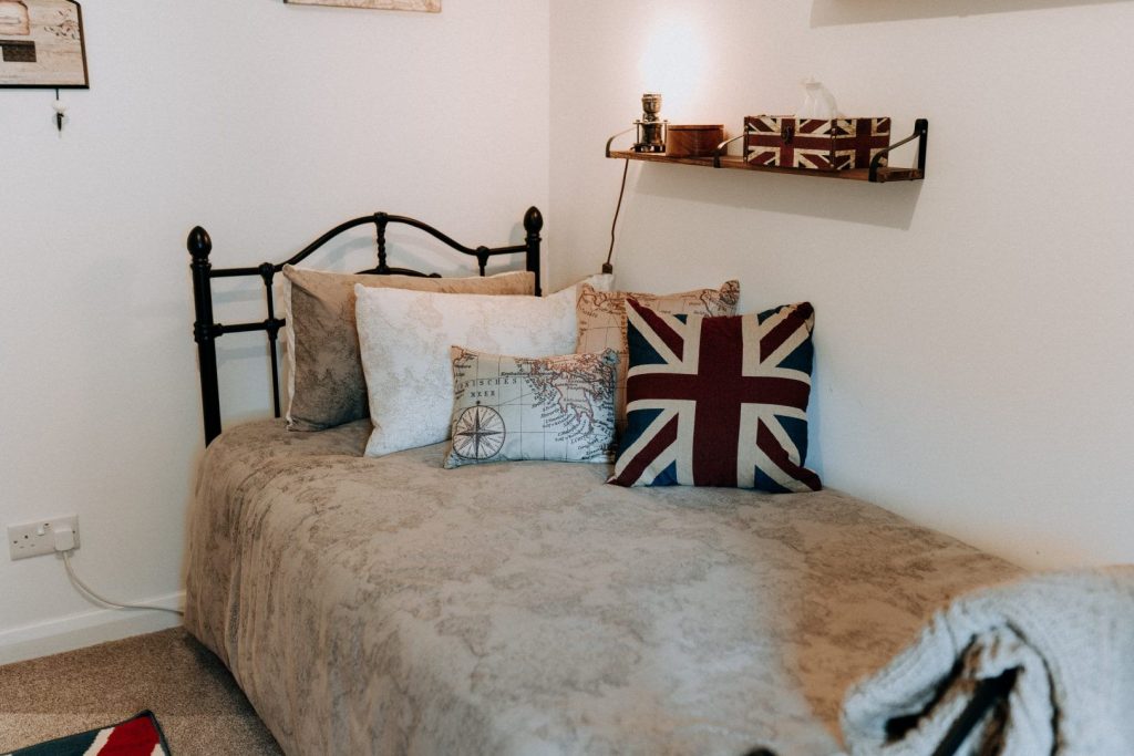 Ty Meini St Davids Single Bedroom 3