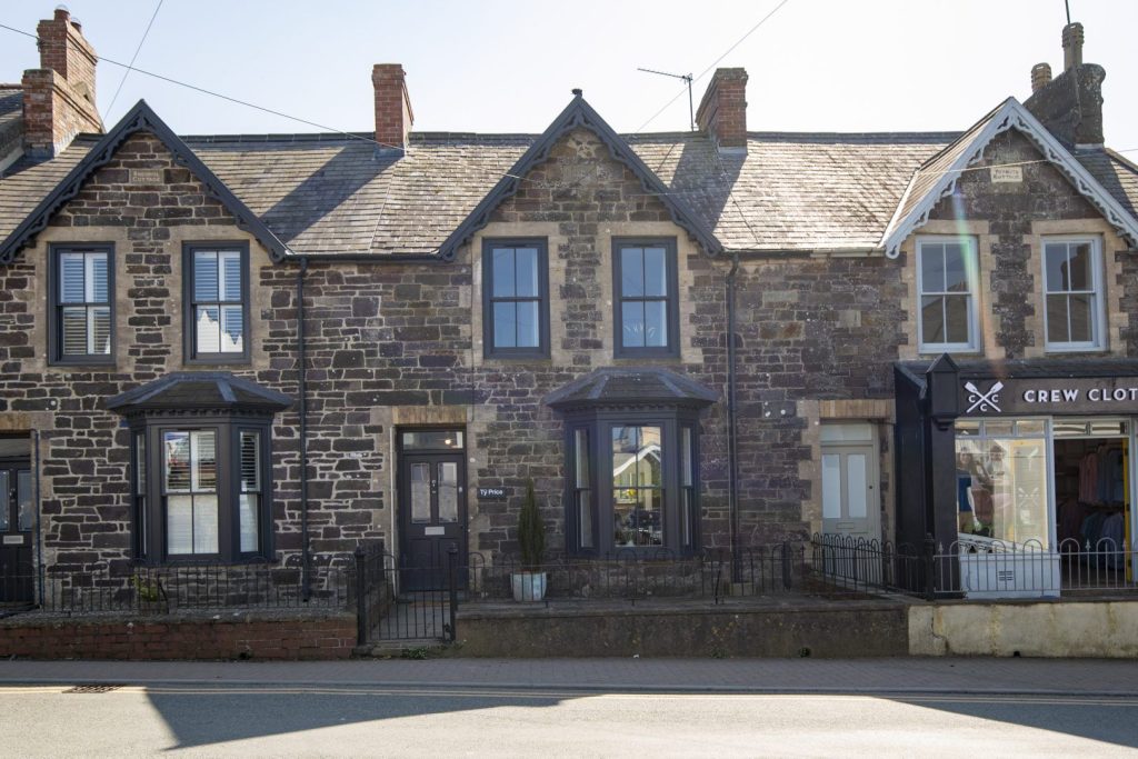 Ty Price St Davids Front Exterior