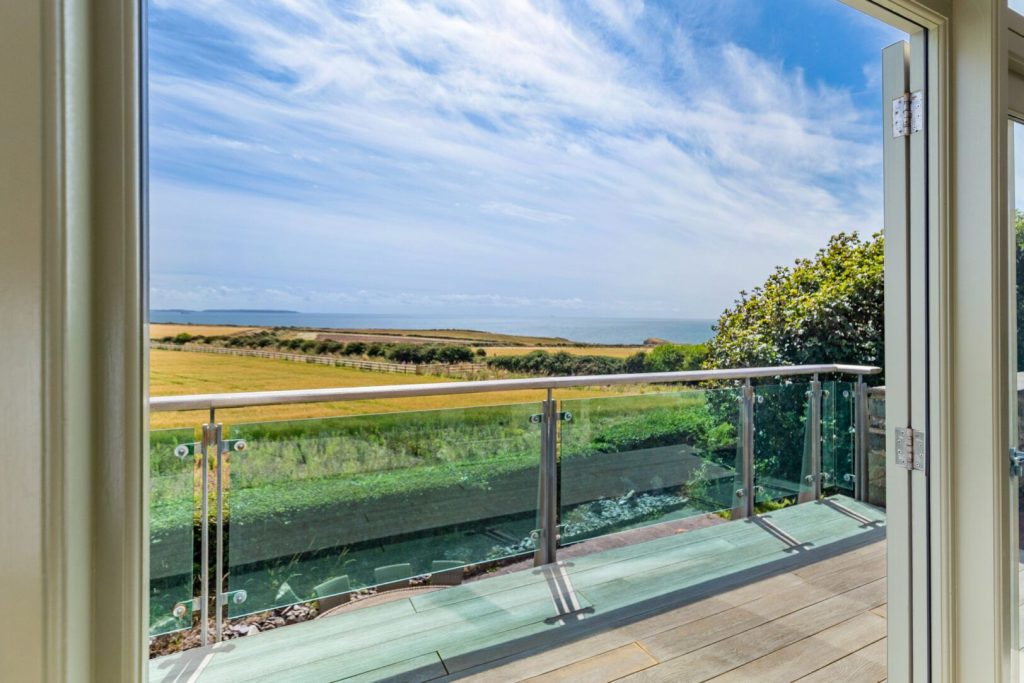 Tyr Tonnau Solva Balcony 2