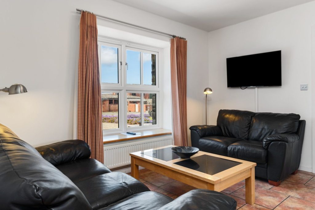 Tyr Tonnau Solva Snug