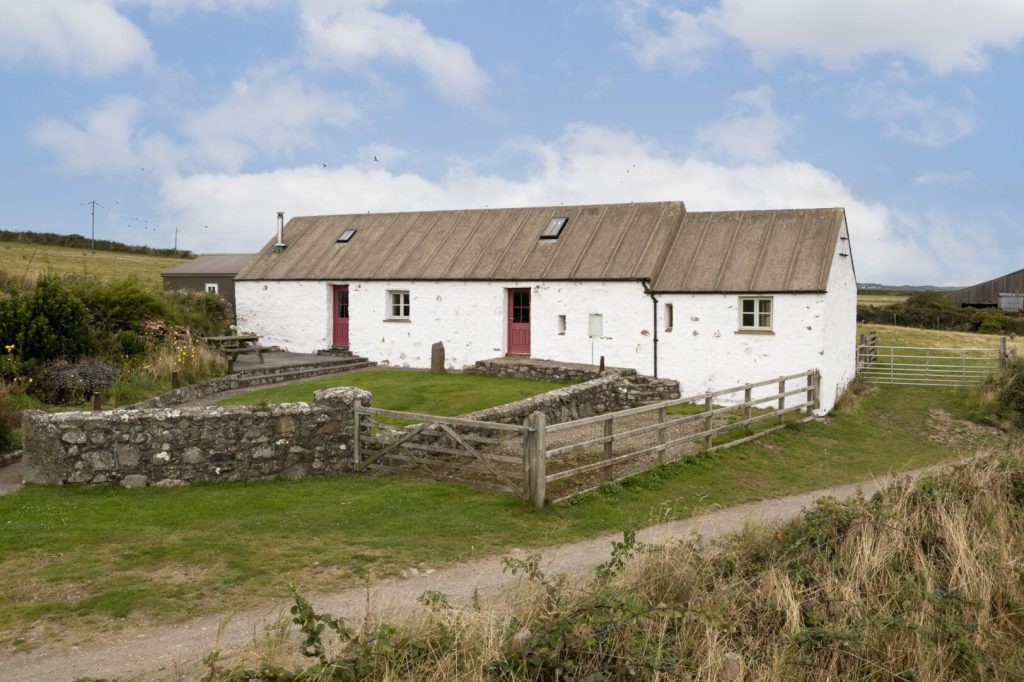 Wdig Wen Near St Davids Exterior Distance 