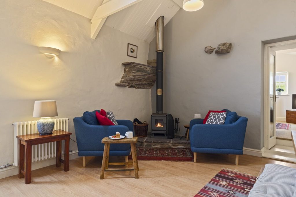 Wdig Wen Near St Davids Lounge 3 