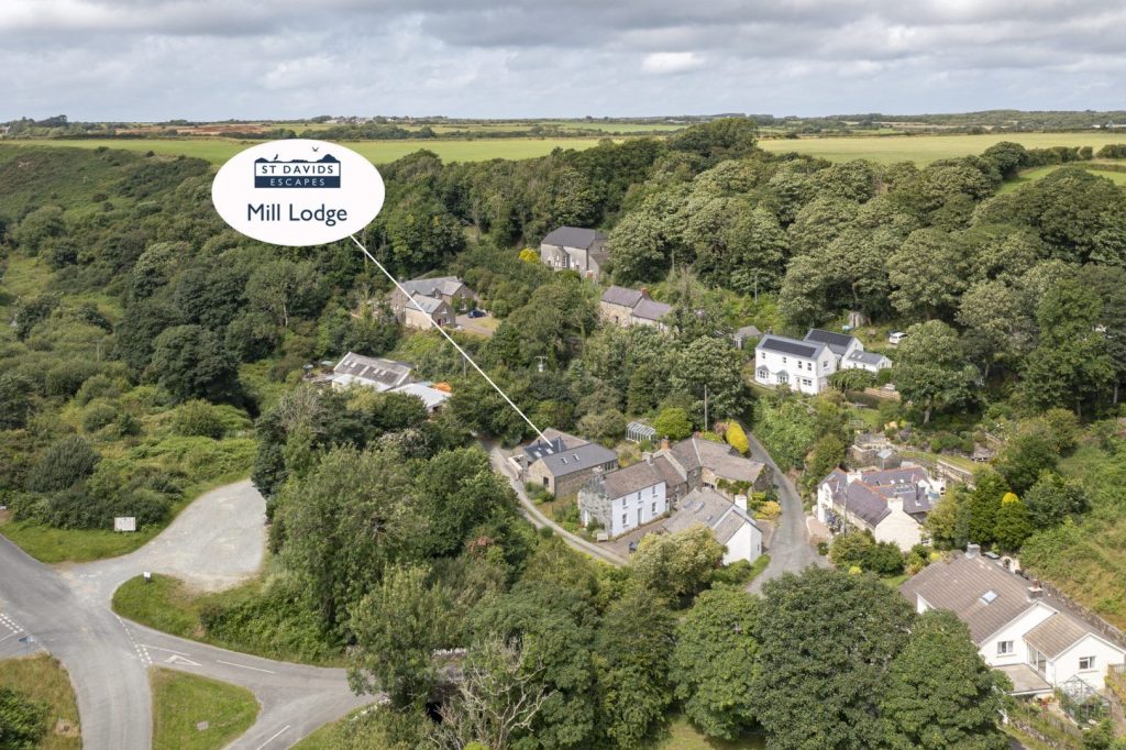 Mill Lodge Solva Location