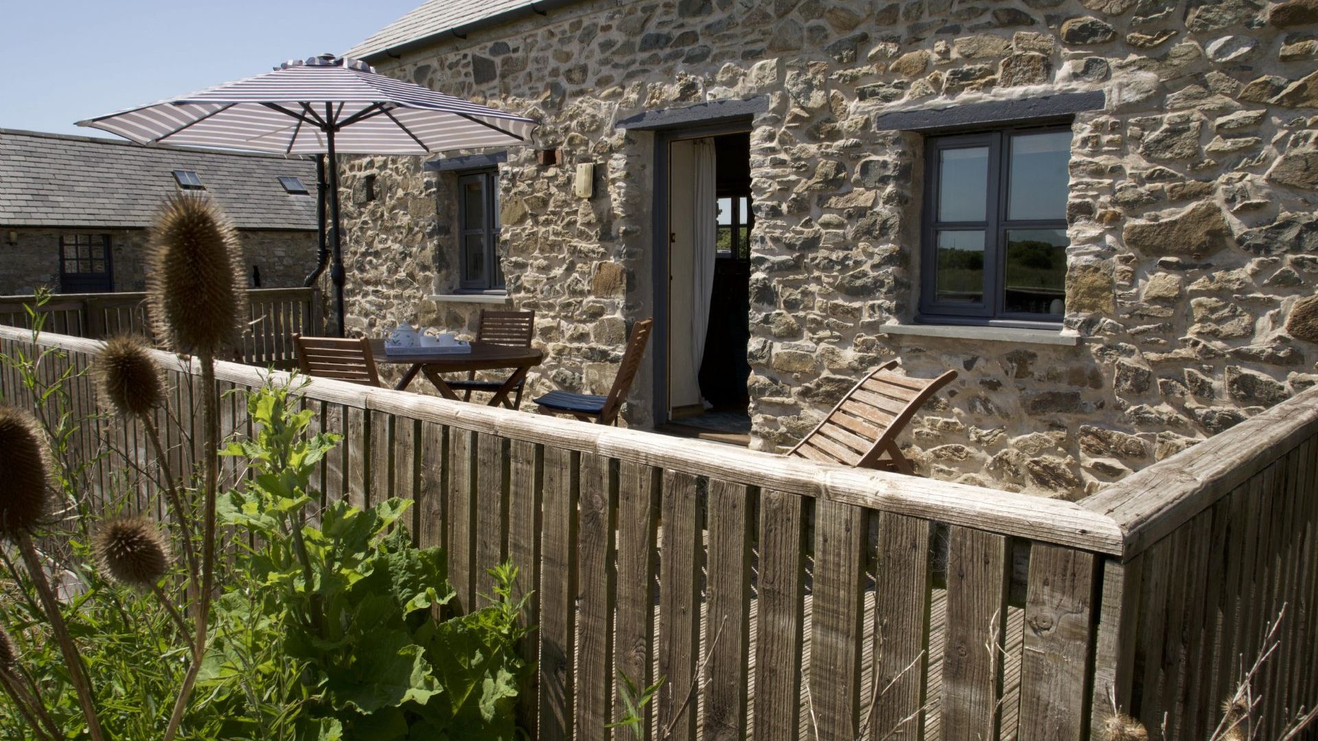 Yr Hendy St Davids Exterior