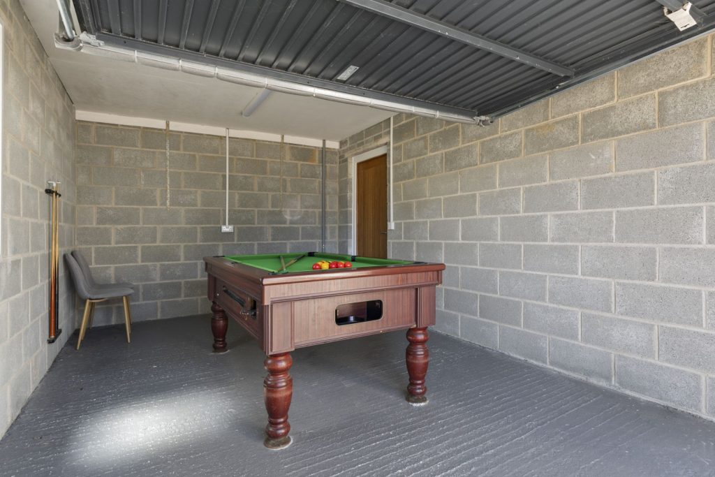 Golwg Llidi St Davids Garage