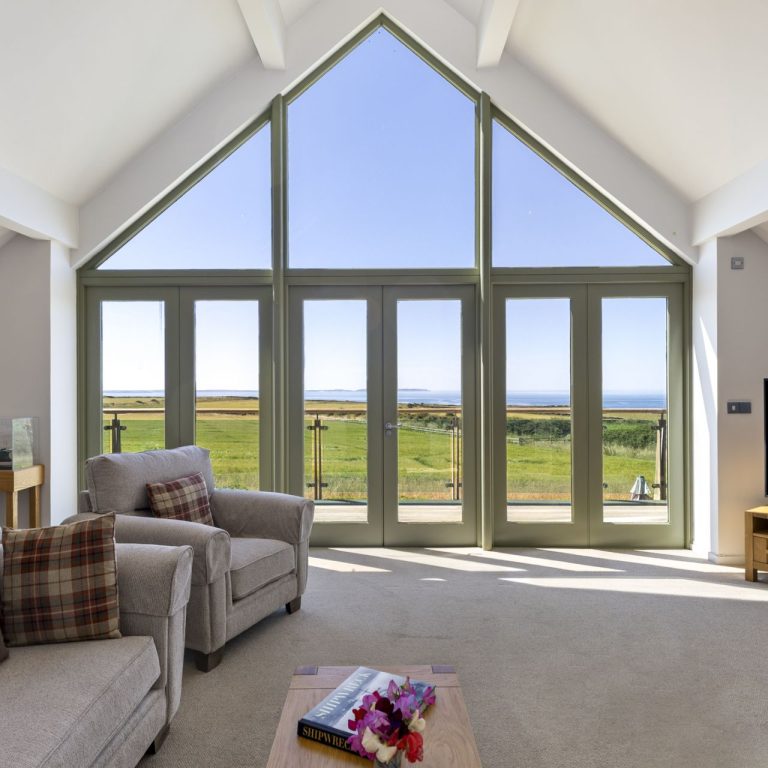 Ty'r Tonnau Solva Living Room