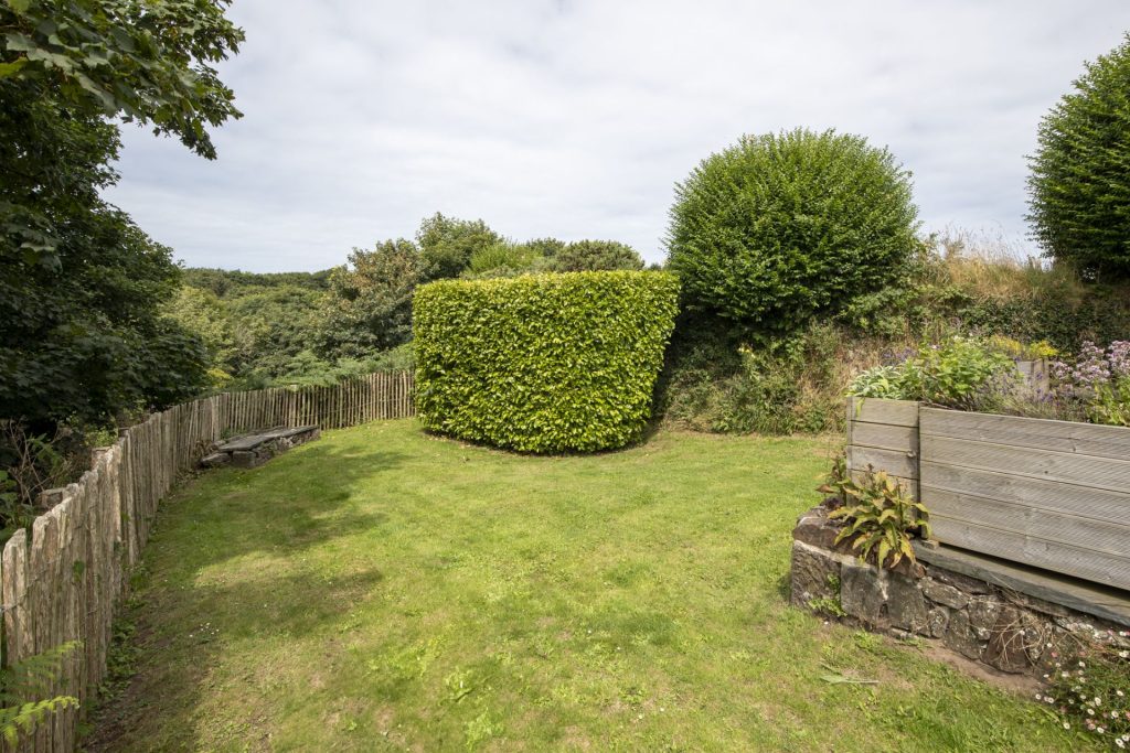 Tyr Wennol St Davids Garden