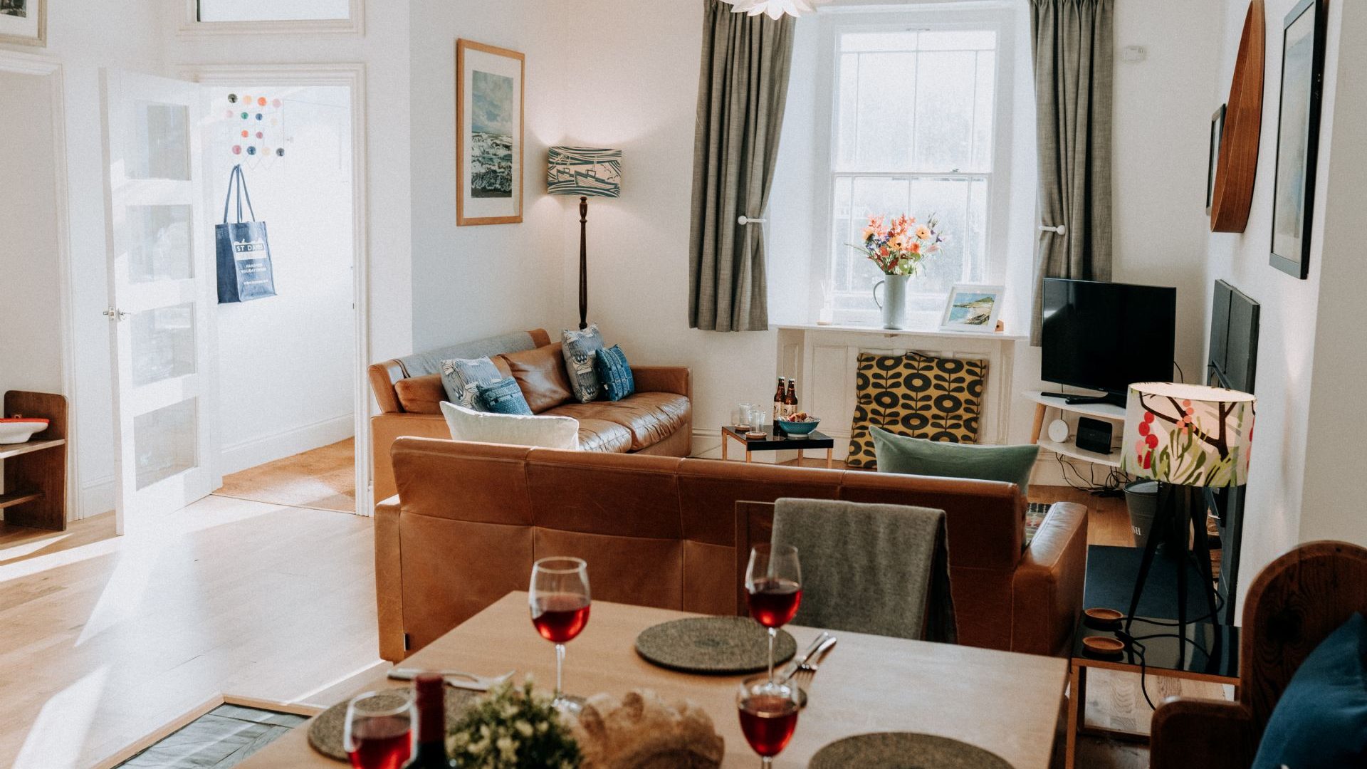 Coastguards House St Davids Lounge Area