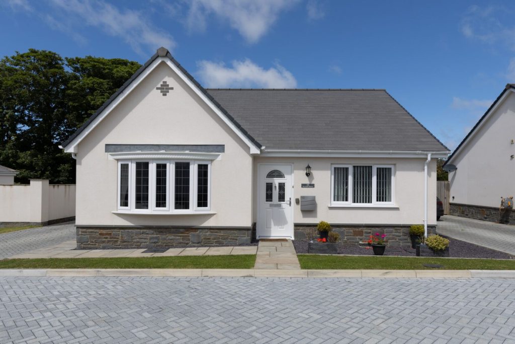 The Puffin Burrow St Davids Exterior