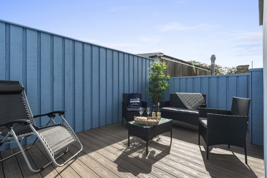 Cross Square View St Davids Decking 2