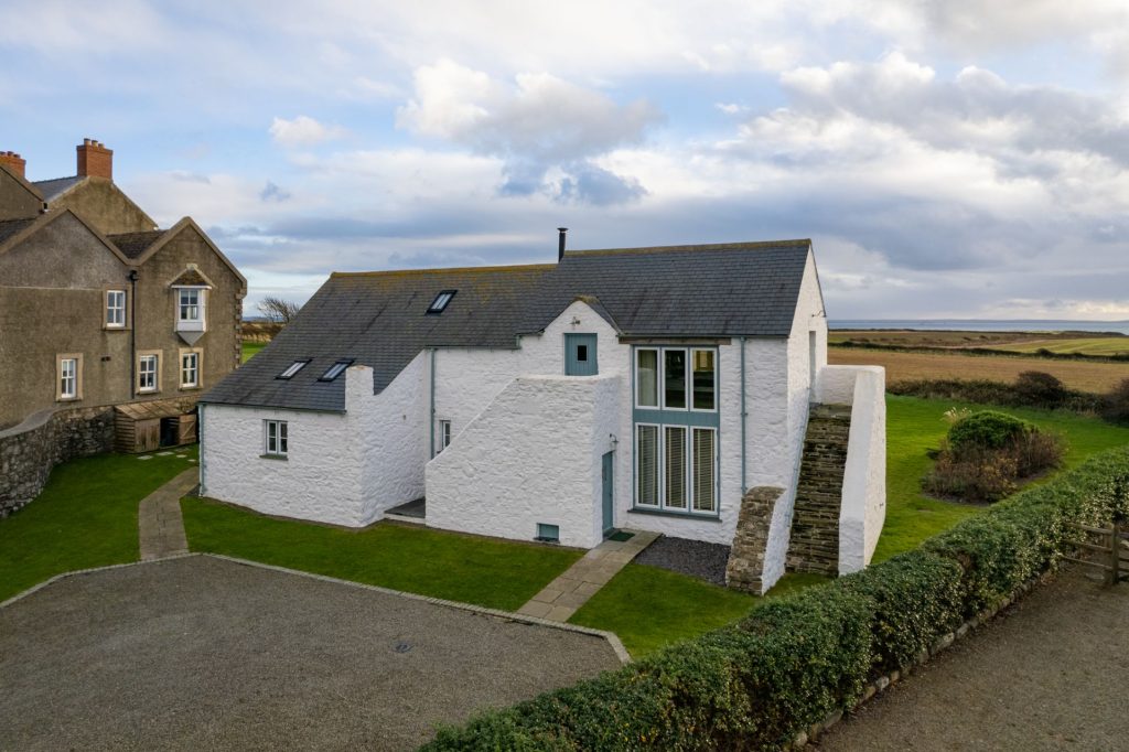 Carreg Wen Solva Exterior