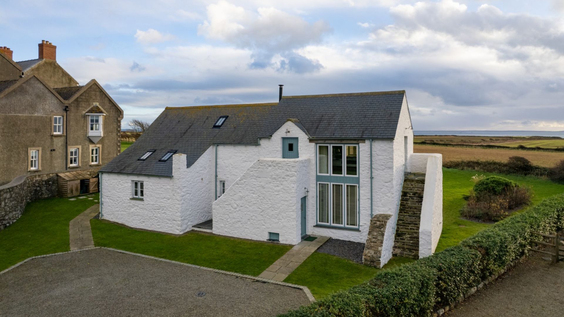 Carreg Wen Solva Exterior