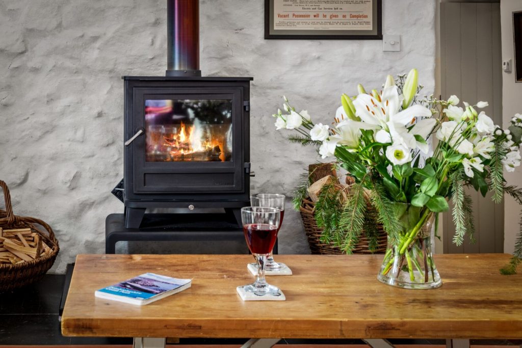 Carreg Wen Solva Lounge 4