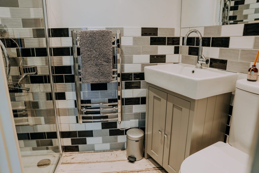 Secret Retreat St Davids Double Bedoom En Suite