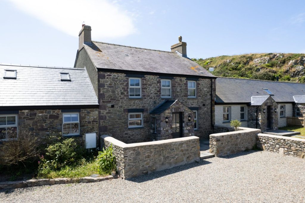 Farmhouse Retreat St Davids Front Exterior
