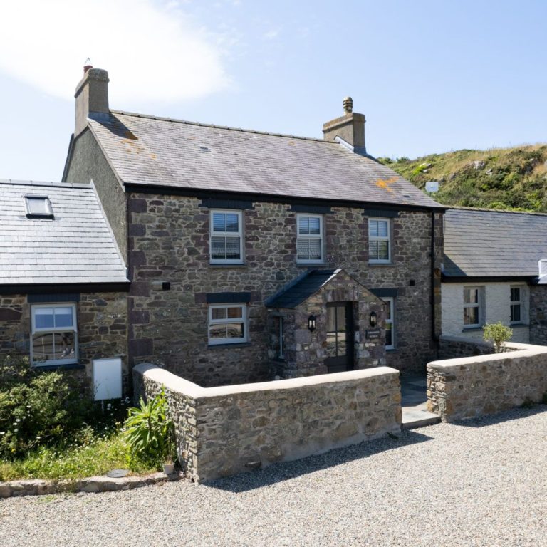 Farmhouse Retreat St Davids Front Exterior