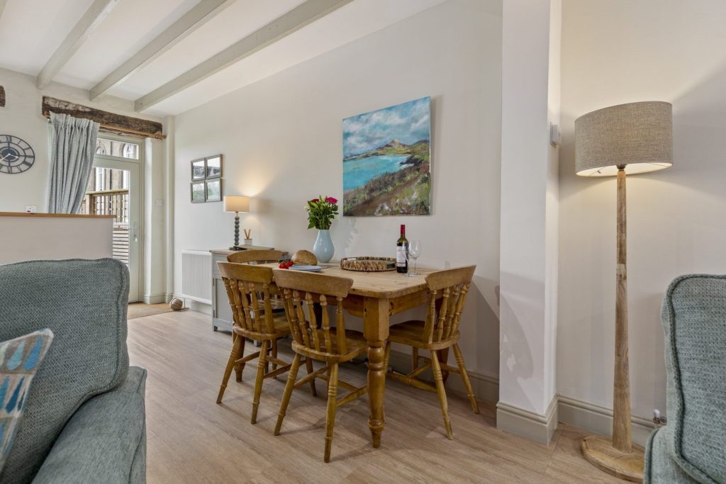 Haddocks Rest St Davids Dining Table